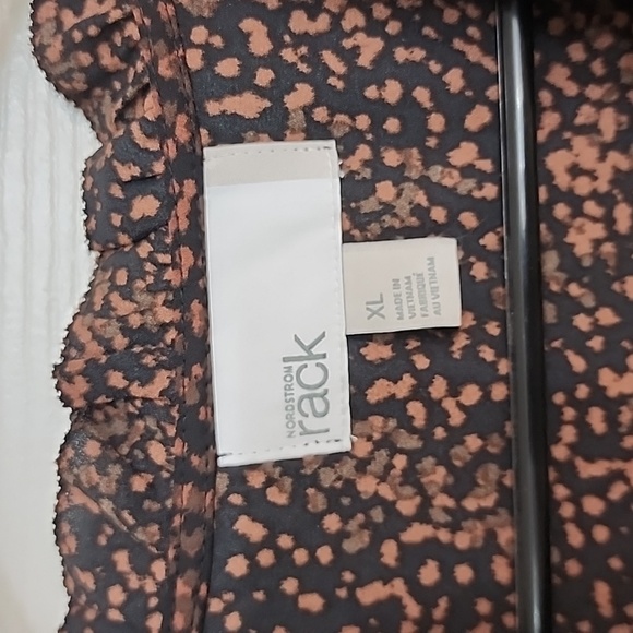 Work or Play! - Picture 2 of 3